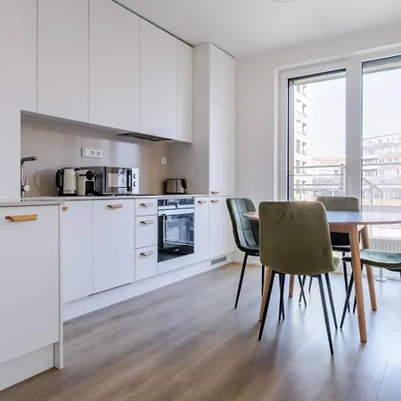 Blueground 7 Furnished Close To Offices Prg-12 Apartamento