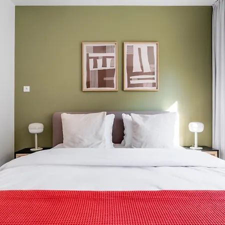 Apartment Blueground 7 Furnished Close To Offices Prg-12