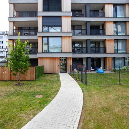 Blueground 7 Furnished Close To Offices Prg-12 Apartment Prague
