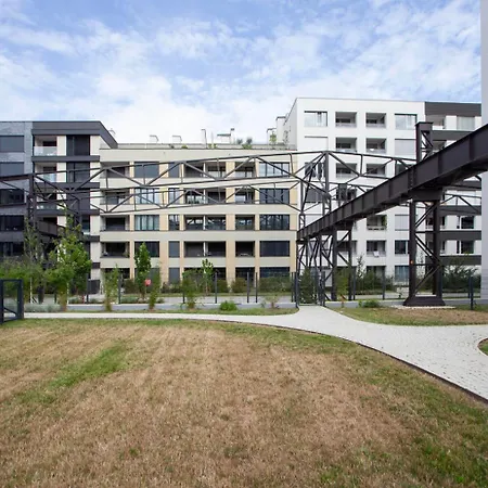 Blueground 7 Furnished Close To Offices Prg-12 Apartamento